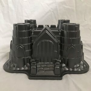 NORDIC WARE Castle Bundt Cake Pan